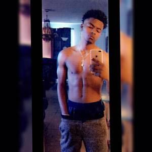 Meet your Posher, Rae